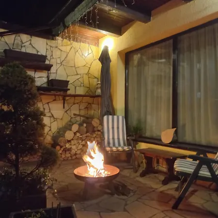 بيت ضيافة Edelweiss Cozy Cu Semineu, Sauna Si Terasa براشوف