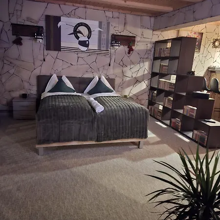 Edelweiss Cozy Cu Semineu, Sauna Si Terasa