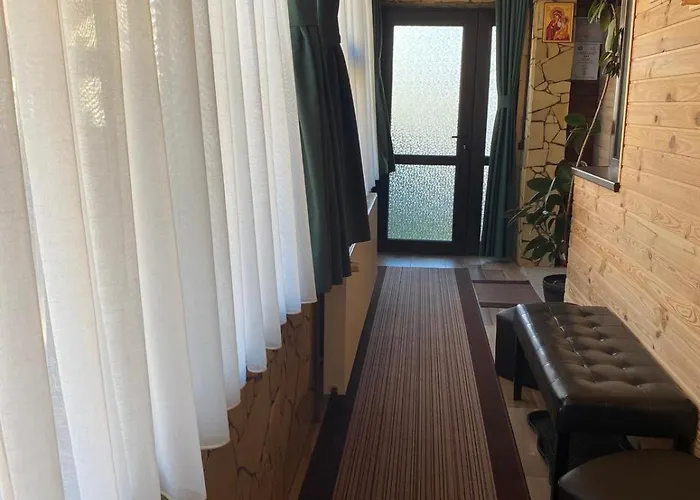 Edelweiss Cozy Guest house 4*